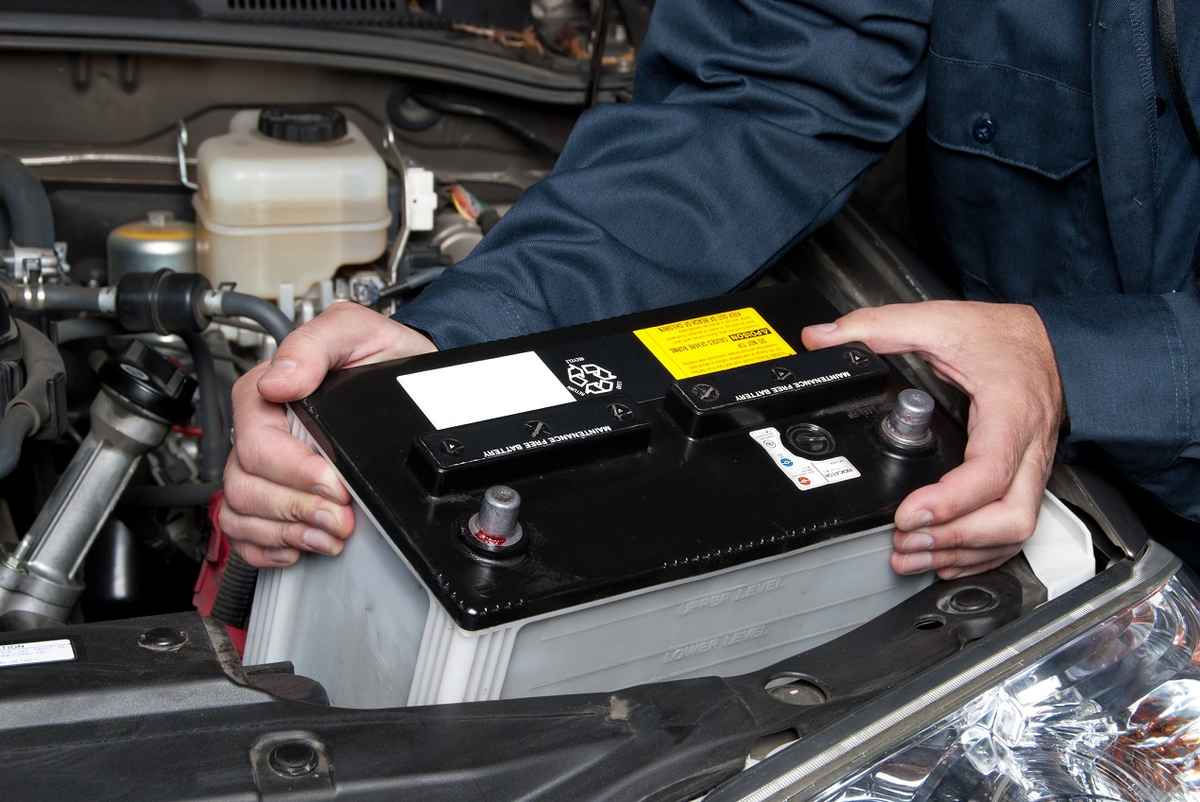 Jak dobrać akumulator do samochodu z systemem start-stop?